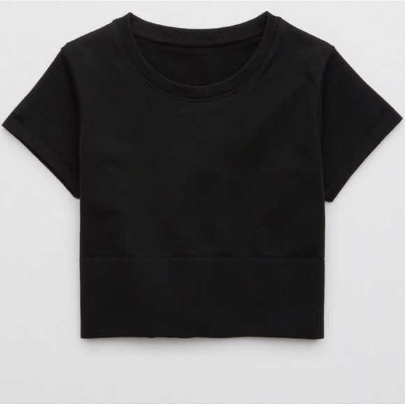 Offline by Aerie Black Sidewalk Seamless Cropped T-shirt Size XL - Picture 2 of 12